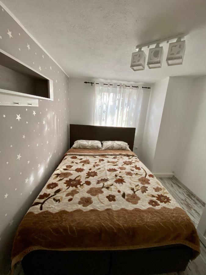 El Greco Ferienwohnung Tieringen Exteriér fotografie